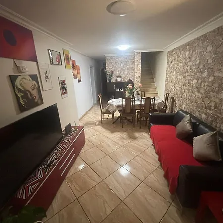 Duplex Con Terraza Semesterbostad *